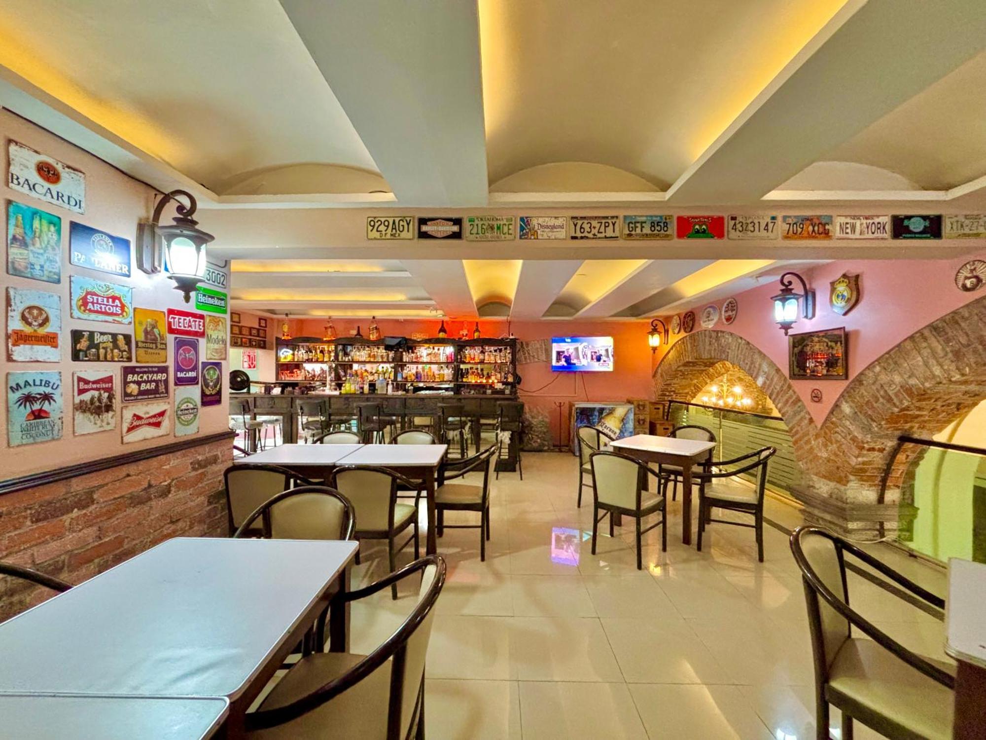 Hotel La Alhondiga ปวยบลา ภายนอก รูปภาพ